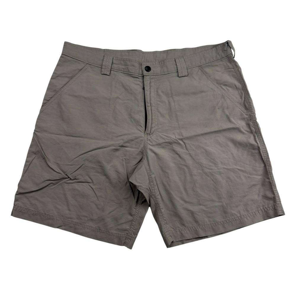 Duluth Trading Co Shorts Flat Front 100% Nylon Men's Size 38 Brown Outdoor